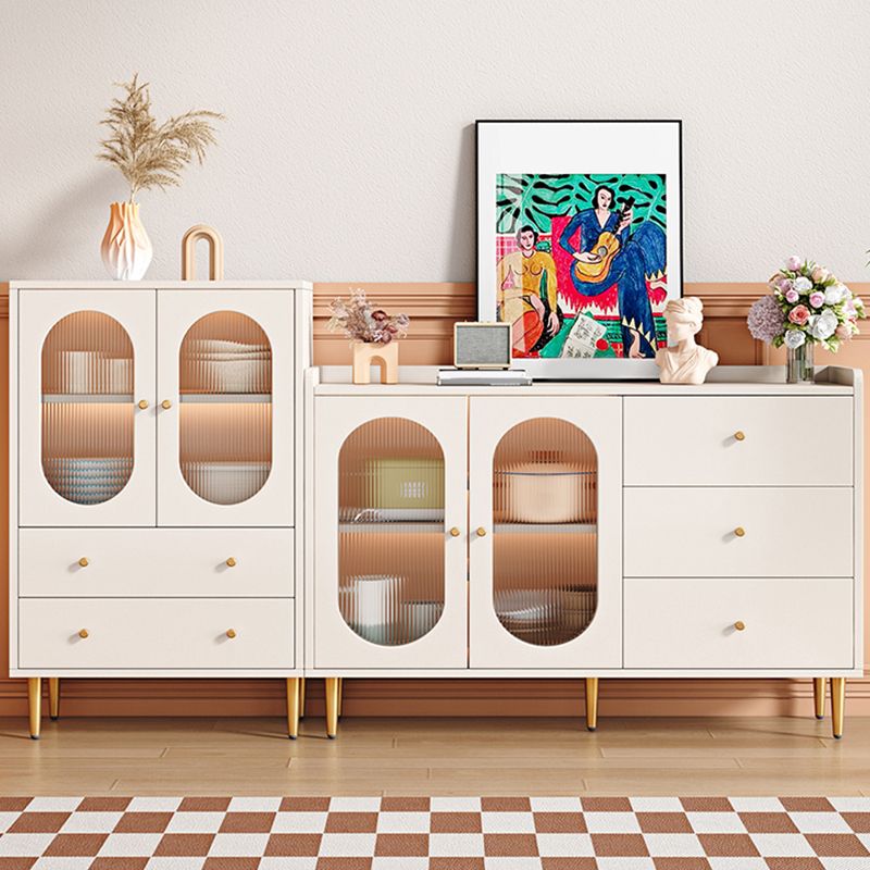 Abbandiera bianca dell'armadio regolabile per scaffalature con porte di vetro