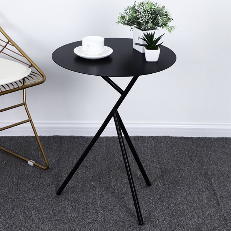 Modern Simple Iron Round Side Table Dia 17.7" 3 Legs End Table