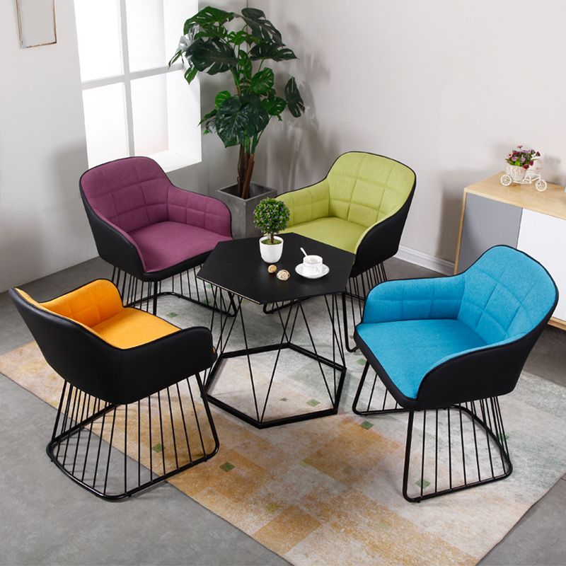 Industriële metalen basis eetkamerstoel gestoffeerde eetkamerstoel