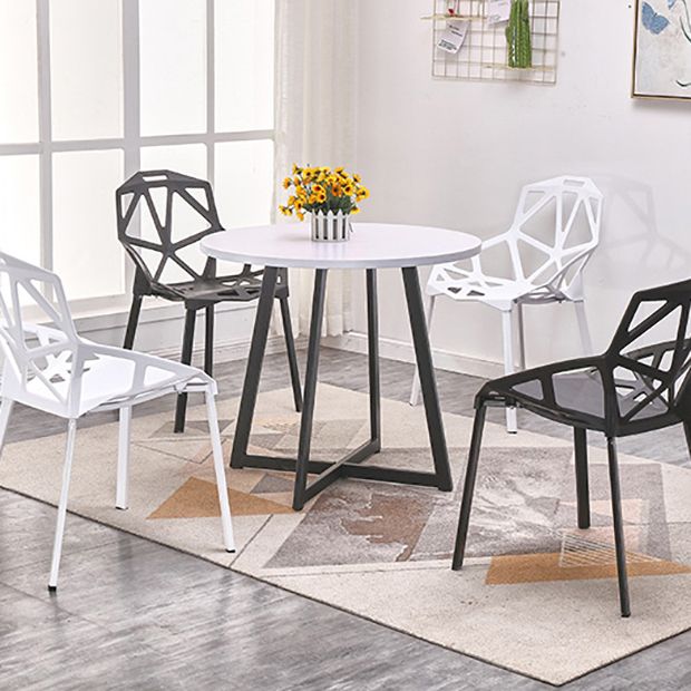 Metal Contemporary Dining Table Indoor Round Table for Kitchen Clearhalo ' dining_table' 'Dining Tables & Seating' 'Dining Tables' 'furn' 'furn_dining_table' 'Furniture' 'furniture_dining_table' 'Kitchen & Dining Furniture' 'kitchen&dining_furn' 'kitchen' 'kitchen_dining_table' 1200x1200_6685968e-1256-420d-9110-e81b30d6f896