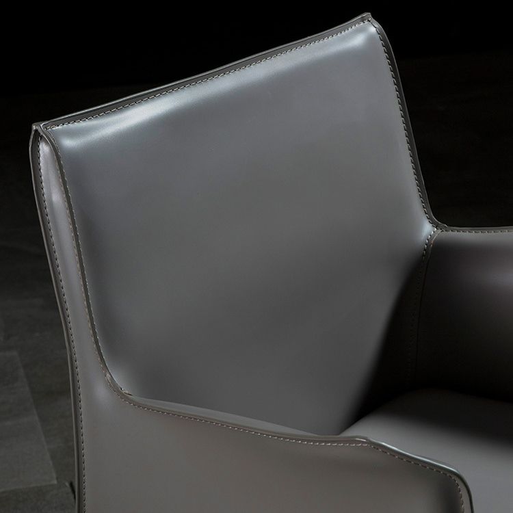 Designer stijl vaste achterstoel thuisarm matte afwerking lederen eetkamerstoel
