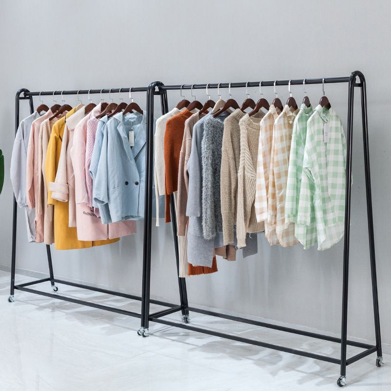 Moderne Style -Rack Metallic Free Standing Coat Rack mit Lagerregale