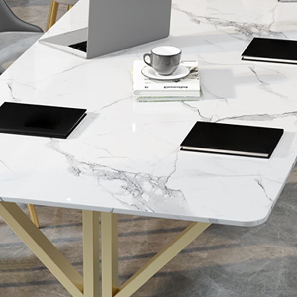 Mesa de comedor de estilo moderno de metal Mesa superior de piedra sinterizada para comedor