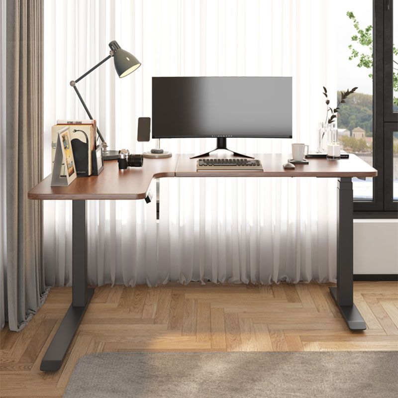 Tavolo da laptop a forma L contemporanei di scrittura in legno regolabile in marrone