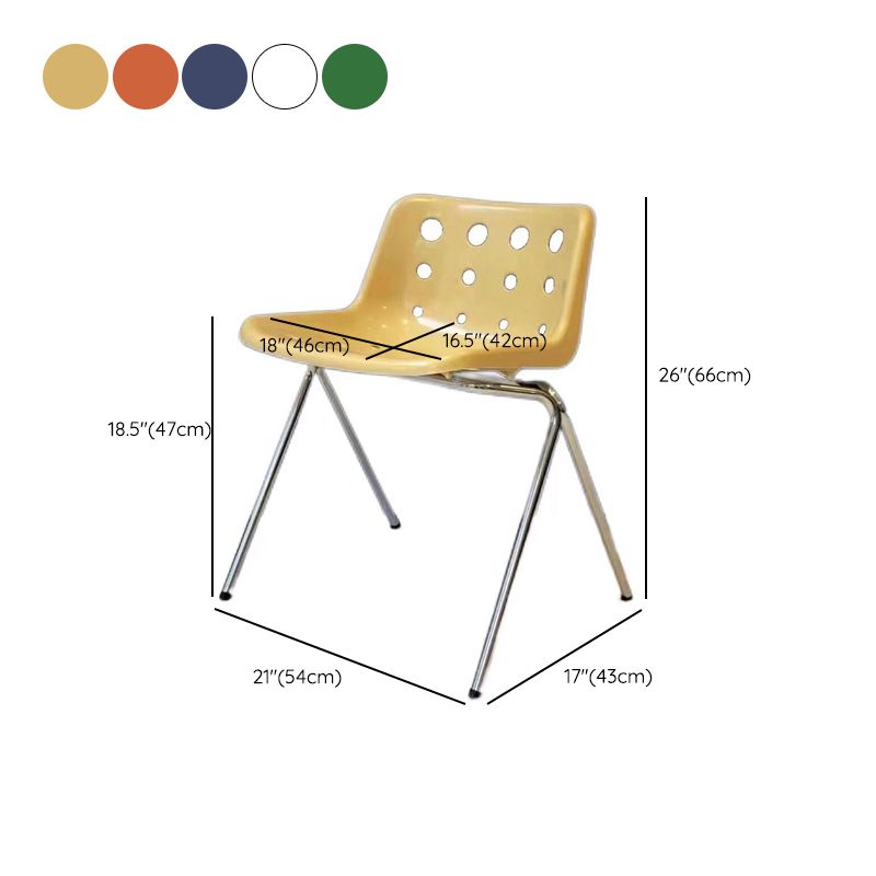 Chaise latéral d'empilement en plastique de style moderne chaise sans bras avec des jambes chromées