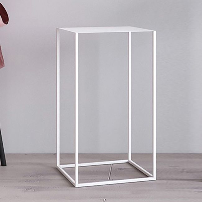 Carré de table de table de table de table de base de table d'appoint de style moderne médiéval