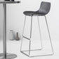 Tabouret de bar de style contemporain tabouret de comptoir en plastique avec des jambes en métal pour la maison