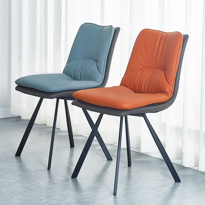 Eigentijdse stijl eetkamerstoel armloze zijstoel met metalen benen