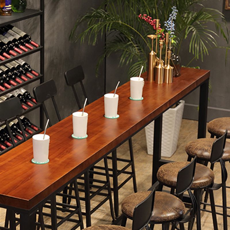 Table de bar rectangulaire à hauteur de barre avec base en métal noir pour utilisation sur patio