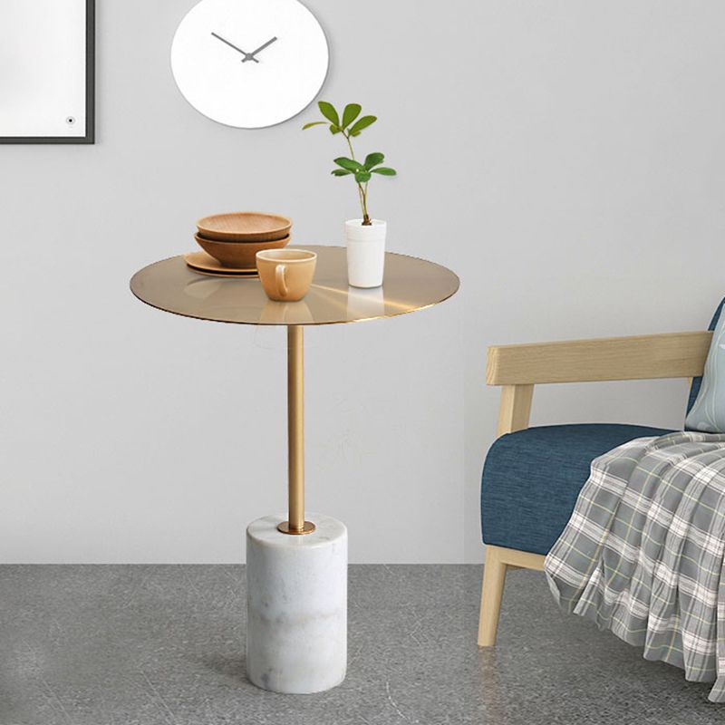 Iron and Concrete End Table 15.7" Long Mid-Century Round Side Table in White Clearhalo 'Coffee & Accent Tables' 'End & Side Tables' 'end_side_table' 'end_side_tables' 'furn' 'furn_end_side_tables' 'Furniture' 'furniture_end_side_table' 'Living Room Furniture' 1200x1200_6866059f-6aea-4f13-a296-42a28ec0172a
