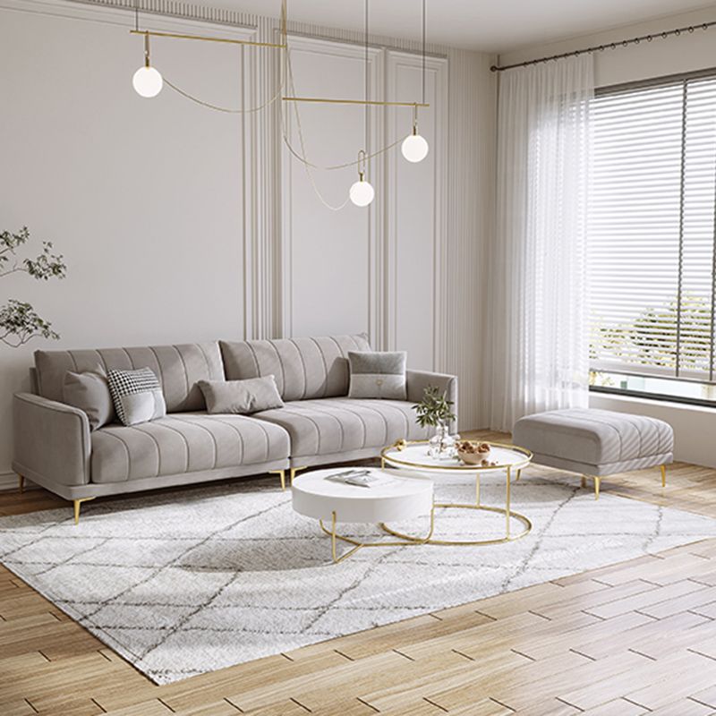 Sofá de armario estándar cuadrado contemporáneo con almohadas en gris