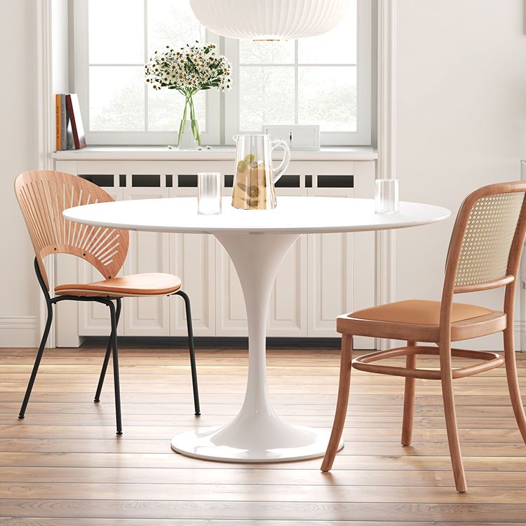 Contemporary White Standard Dining Table Round Shape Sintered Stone Dining Table for Kitchen Clearhalo ' dining_table' 'Dining Tables & Seating' 'Dining Tables' 'furn' 'furn_dining_table' 'Furniture' 'furniture_dining_table' 'Kitchen & Dining Furniture' 'kitchen&dining_furn' 'kitchen' 'kitchen_dining_table' 1200x1200_6896d1e3-0707-4938-97a1-ff8f80e97e69