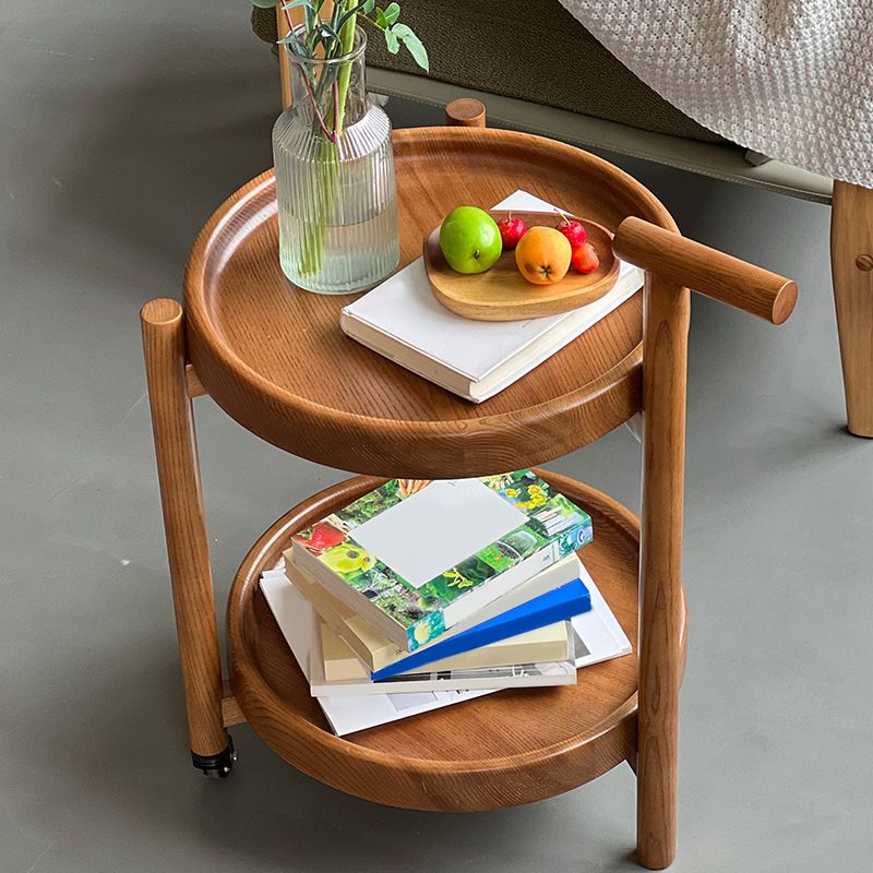 Tavolino in legno del vassoio rotondo scandinavo da 21,6 pollici con scaffale e ruota