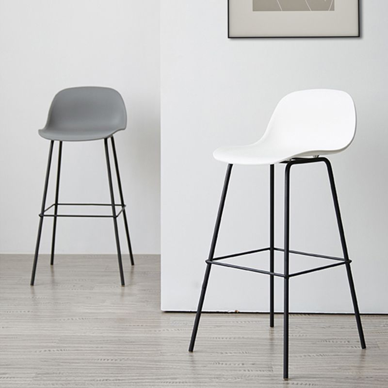 Scandinavian Reception Low Back Stool Matte Finish Plastic Barstool Clearhalo 'Bar Furniture' 'Bar Stools' 'bar_stools' 'furn' 'furn_bar_stools' 'Furniture' 'furniture_bar_stools' 'Kitchen & Dining Furniture' 1200x1200_6914cb9d-b25d-4500-a155-5fb30dbb84ef