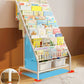 Scaffale per libri con scaletta chiusa in metallo, ripiani inclusi. Libreria inclusa