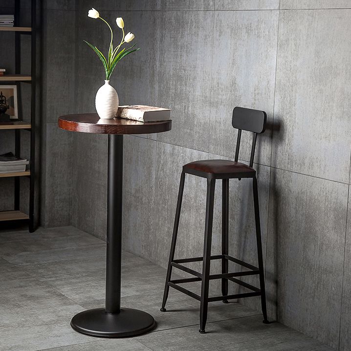 Tabouret de bar en cuir PU de style de style industriel avec des jambes en métal pour restaurant