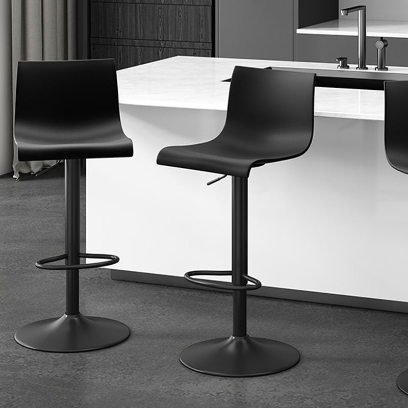 Modern Adjustable Height Swivel Plastic Low Back Bar Stool with Footrest Clearhalo 'Bar Furniture' 'Bar Stools' 'bar_stools' 'furn' 'furn_bar_stools' 'Furniture' 'Kitchen & Dining Furniture' 1200x1200_69fa148f-a4f0-4111-b961-52a5a400f6c3