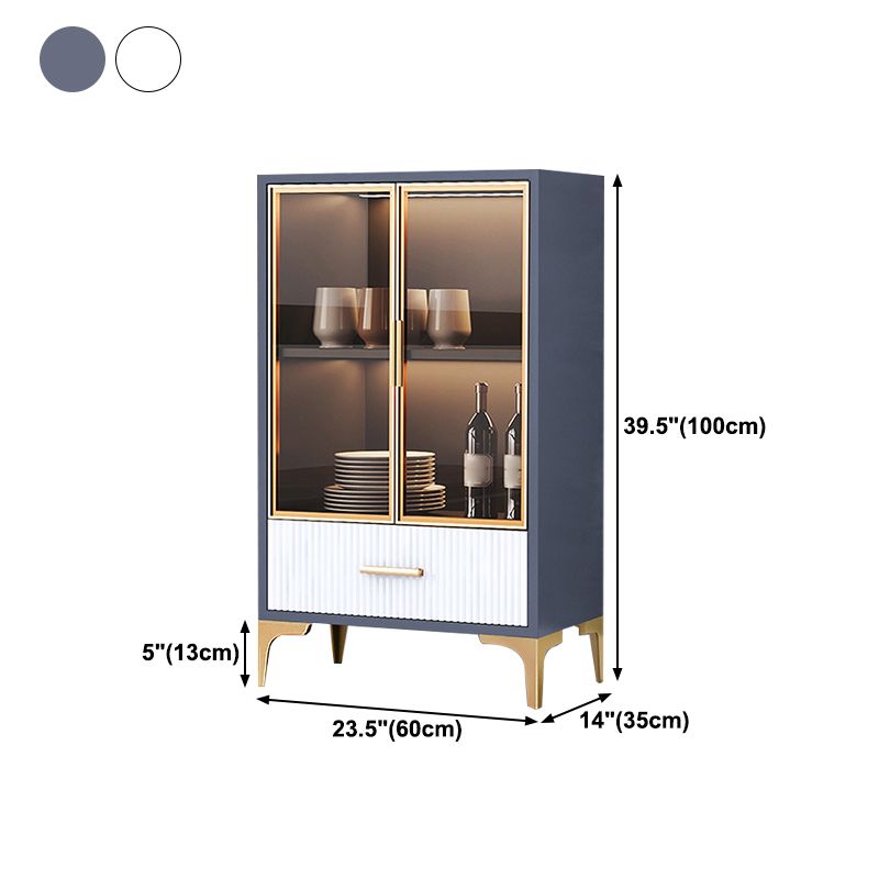 Glam -stijl dressoir gemanipuleerde houten opbergboogboard met glazen deuren