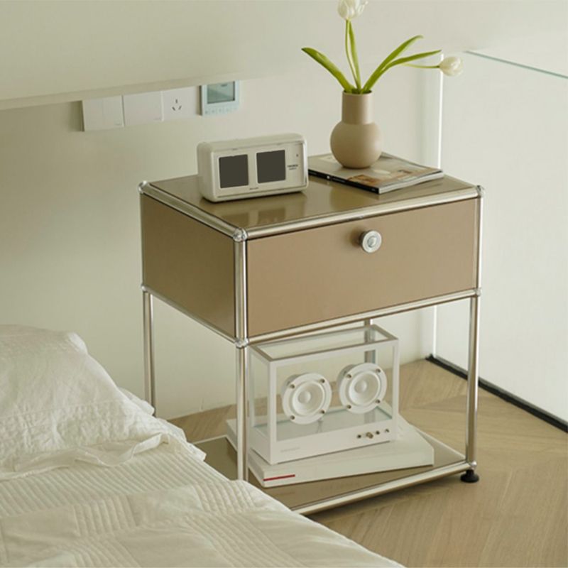 Mesa deslizante modernista de metal de mesa con almacenamiento de 4 patas mesa de esquina de sala de estar