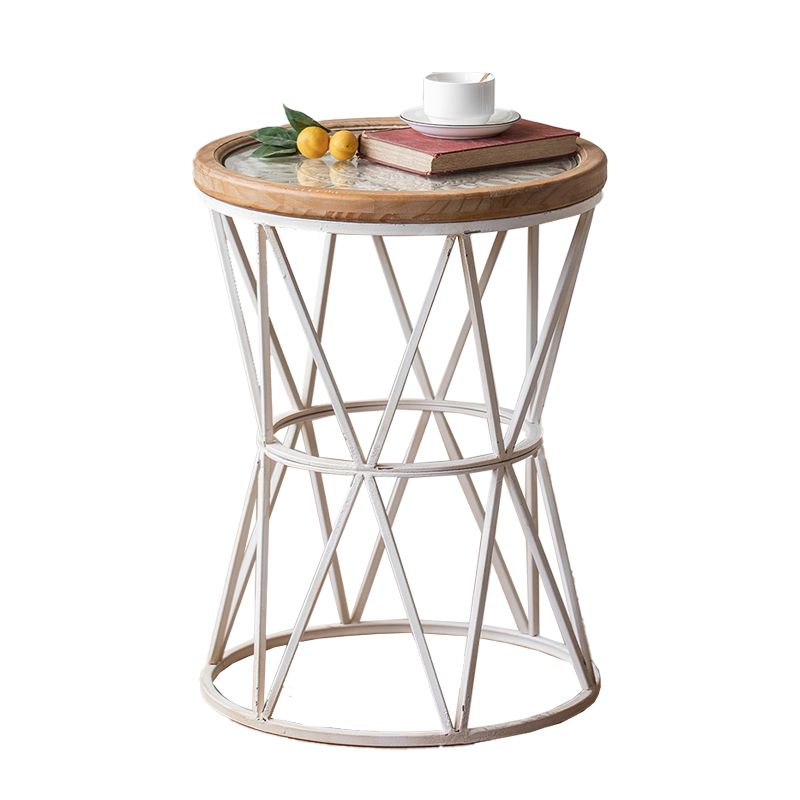 Table d'extrémité en bois massif de forme ronde avec table d'angle de base en métal pour le salon