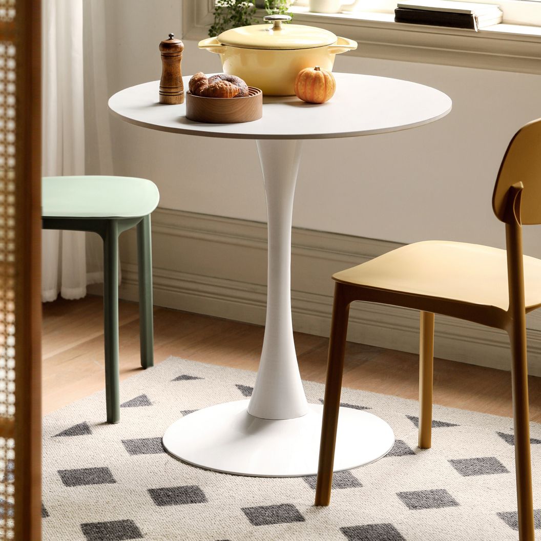 White Round Dining Table Stone Top Dining Table with Tulip Base Clearhalo 'Dining Tables & Seating' 'Dining Tables' 'dining_table' 'furn' 'furn_dining_table' 'Furniture' 'Kitchen & Dining Furniture' 1200x1200_6a517f94-f33a-466b-9f2a-b727c74780b9