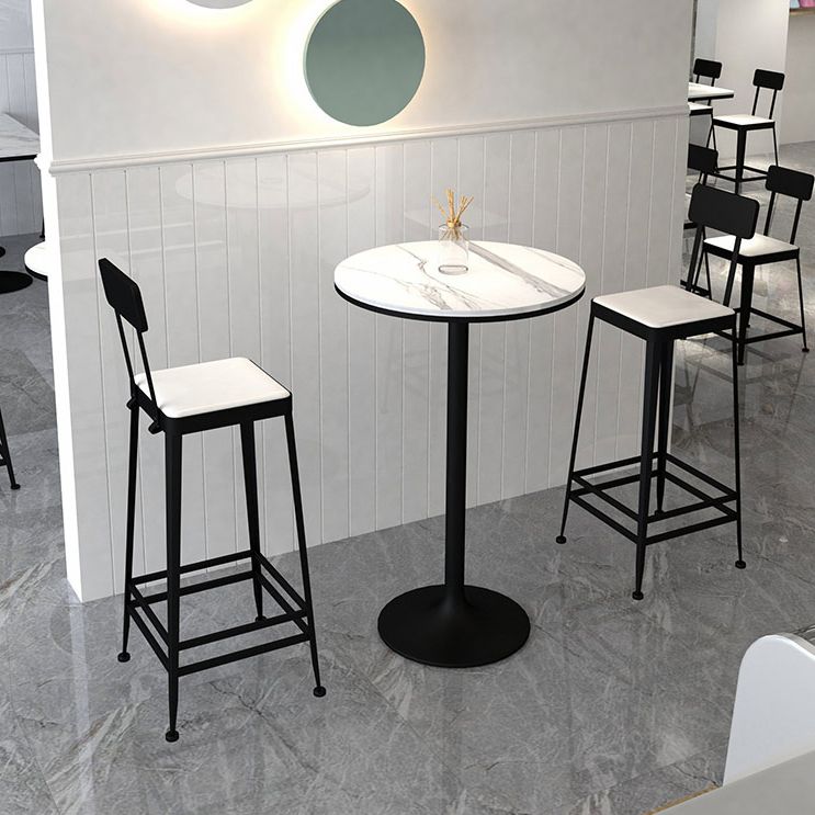 Industrial Low Back Barstools Square Bar Stools with Metal Base Clearhalo 'Bar Furniture' 'Bar Stools' 'bar_stools' 'furn' 'furn_bar_stools' 'Furniture' 'Kitchen & Dining Furniture' 1200x1200_6a80a2ae-0290-4871-9840-bff8cbed4e9c