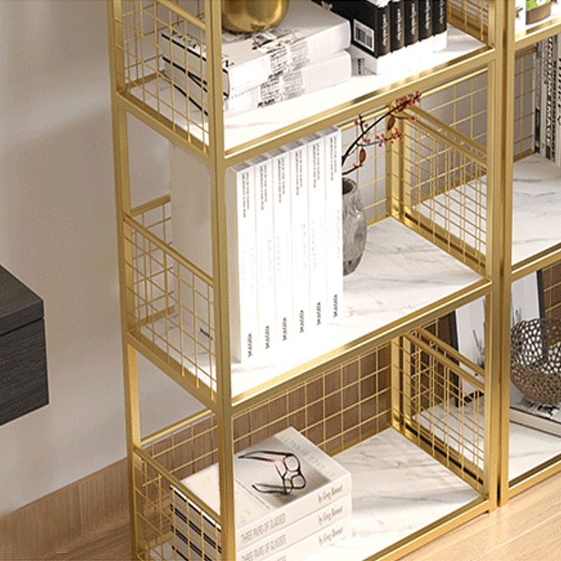 スカンジナビアの長方形の標準本棚を開いてください