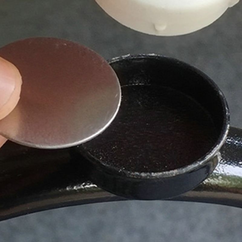 Contemporary Solid Wood End Table Metal Frame Gross Legs Sofa Side Accent Table Clearhalo 'Coffee & Accent Tables' 'End & Side Tables' 'end_side_tables' 'furn' 'furn_end_side_tables' 'Furniture' 'Living Room Furniture' 1200x1200_6b1c2f7f-b378-44a0-a271-a8c230e8fde7