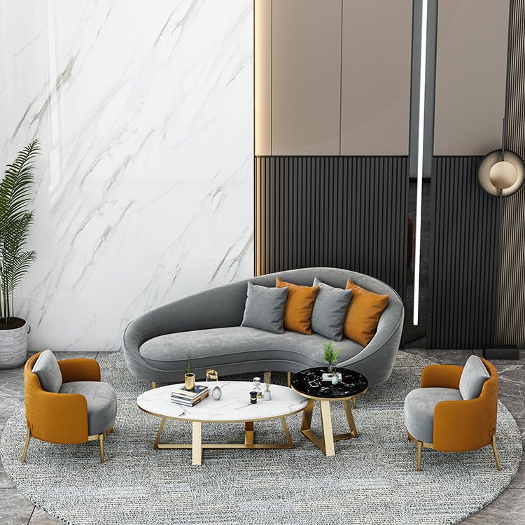 Velvet Sofa arrière serré avec un bras de smoking et un revêtement gris pour le salon