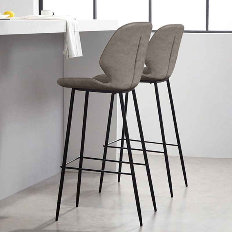 Industrial Style Bar-stool Iron Legs Bucket Leather Seat for Kitchen Bar Clearhalo 'Bar Furniture' 'Bar Stools' 'bar_stools' 'furn' 'furn_bar_stools' 'furniture_bar_stools' 'Kitchen & Dining Furniture' 'kitchen&dining_furn' 'kitchen' 'kitchen_furn' Furniture' 1200x1200_6b4cb095-cf2a-4c38-89a3-5361fcc1664f