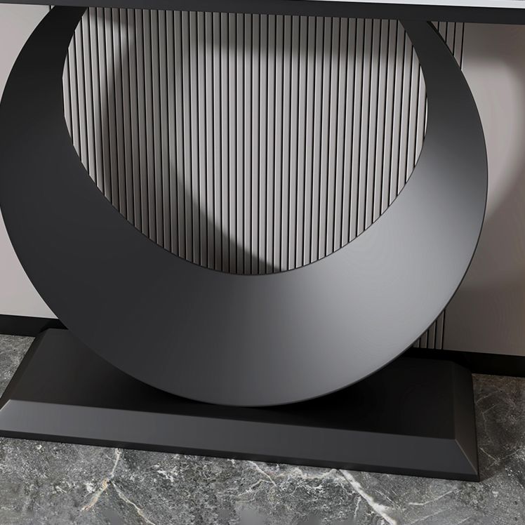 Zeitgenössische Halbmondkonsole Akzenttisch Antikes Finish -Konsole -Sofa Tisch in Stein