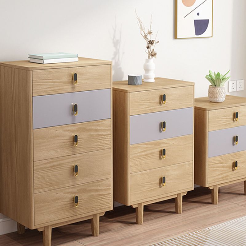 Coffre en bois moderne avec des jambes droites et des tiroirs accent coffre