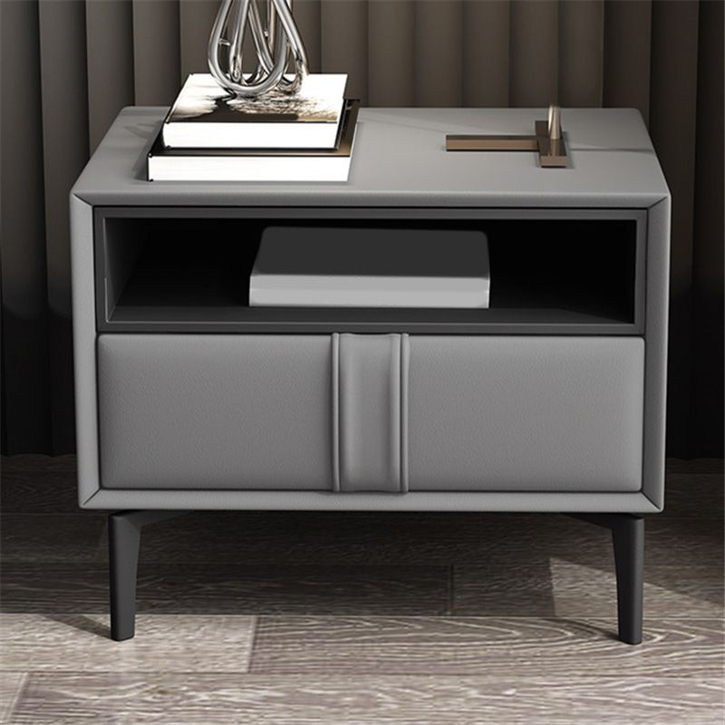 Contemporary Faux Leather Nightstand 18.5" Tall 1 - Drawer Nightstand Clearhalo 'Bedroom Furniture' 'furn' 'furn_night_stand' 'Furniture' 'night_stand' 'Nightstands' 1200x1200_6b8f7fb5-0877-496a-adc5-7b0f1c5b4a0e