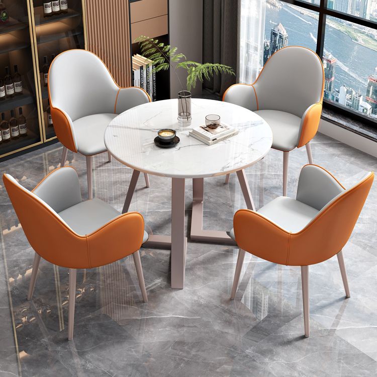 Set di mobili in pietra glam di 5 tavolo da dinette a forma rotonda con sedia imbottita