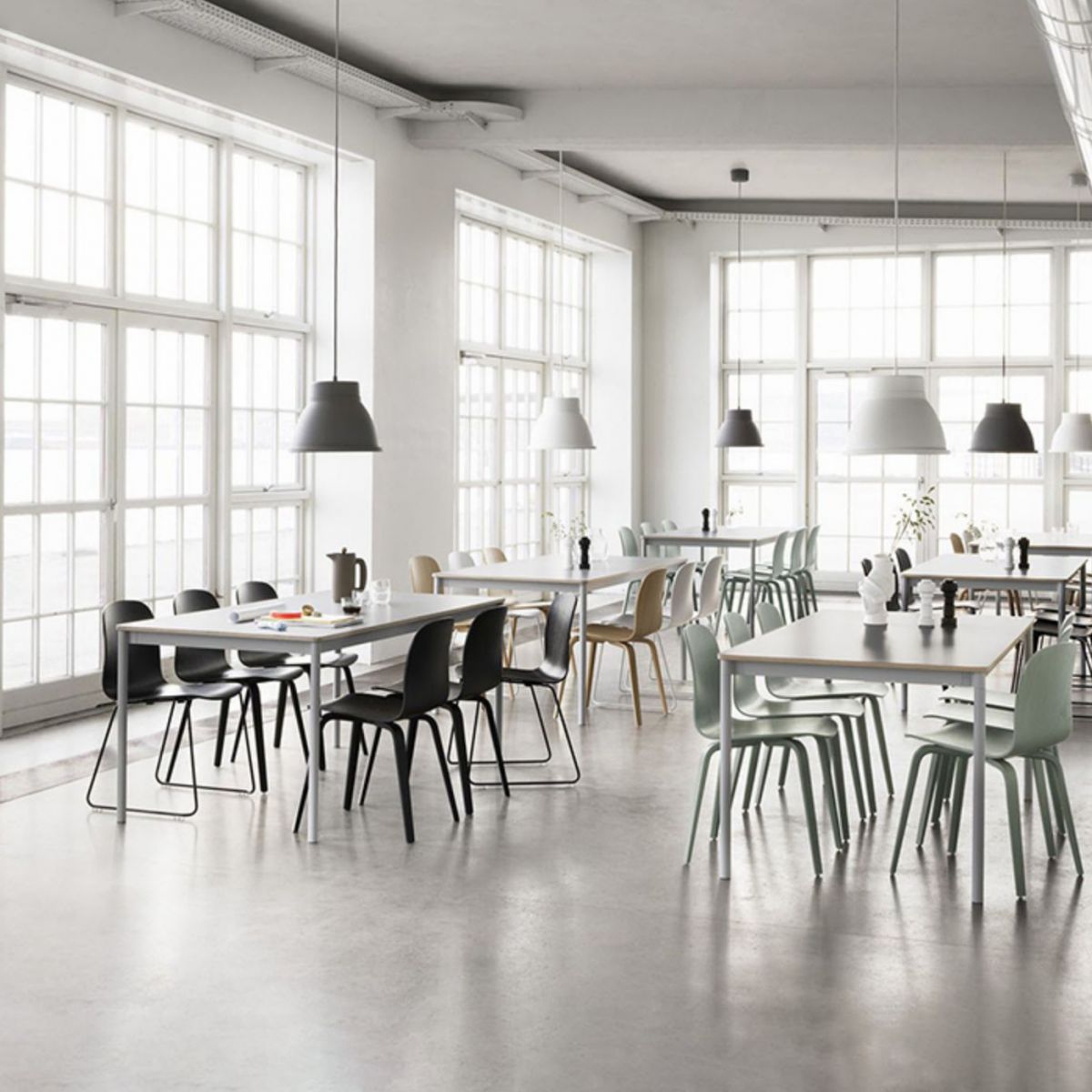 Modern Style Side Chair Solid Wood Dining Chair for Dining Room Clearhalo 'Dining Chairs' 'Dining Tables & Seating' 'dining_chair' 'furn' 'furn_dining_chair' 'Furniture' 'furniture_dining_chair' 'Kitchen & Dining Furniture' 1200x1200_6bc598e7-edd2-454e-a2e6-dbebc6dd4602