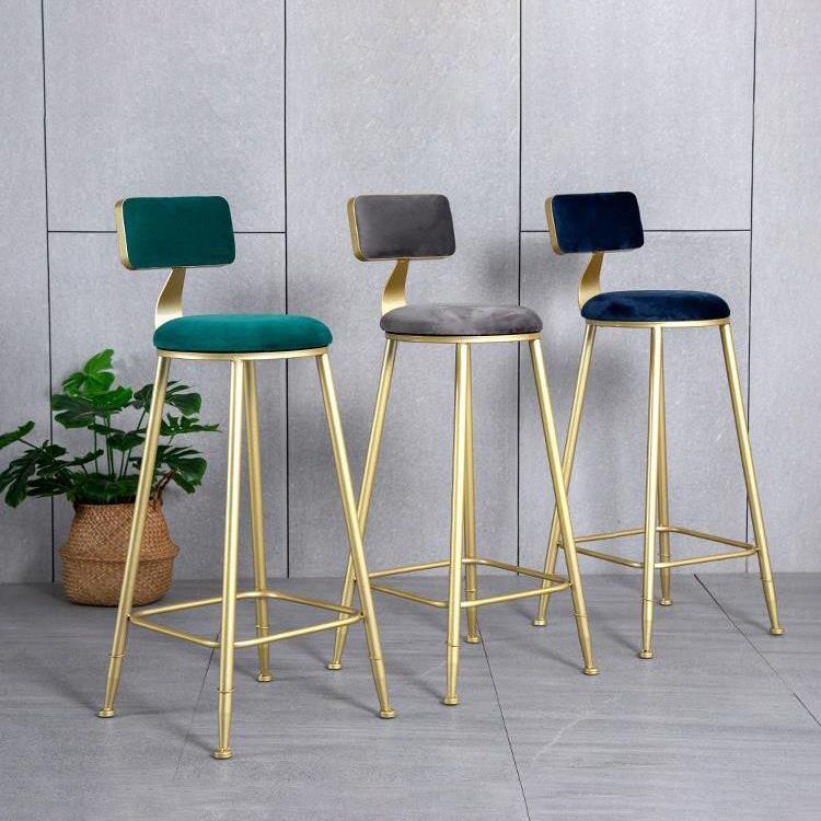 Taburete de respaldo de respaldo sin brazo de glamour taburete de barra de cocina de hierro con pedal y cojín