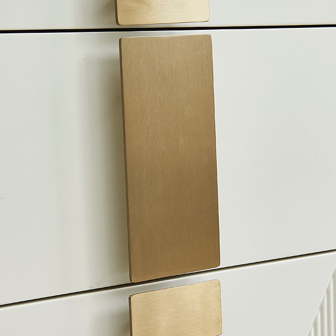 Sideboard in legno ingegnerizzato ingegnerizzato in stile glam per soggiorno