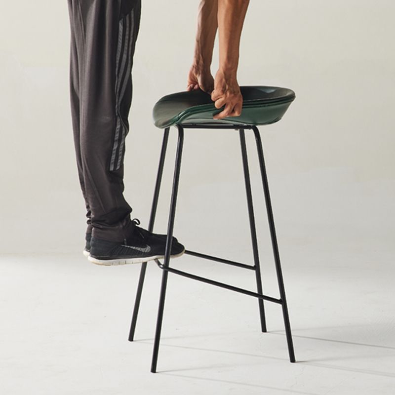 Modern Style Iron Bar Chair with Footrest Low Back Simple Bar Stool Clearhalo 'Bar Furniture' 'Bar Stools' 'bar_stools' 'furn' 'furn_bar_stools' 'furniture_bar_stools' 'Kitchen & Dining Furniture' 'kitchen&dining_furn' 'kitchen' 'kitchen_furn' Furniture' 1200x1200_6c3b6078-1cf8-4479-a510-20a12426df1d