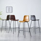 Sgabello da bar in pelle posteriore bassista in stile contemporaneo con gambe metalliche