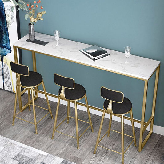 バルコニー用のクッションとペダル付きグラムアームレスバックレストカウンタースツール鉄のバースツール