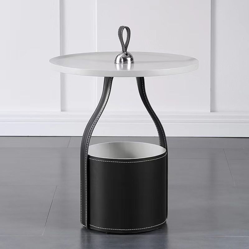 Sala de estar contemporánea redonda con mesa auxiliar del pedestal de almacenamiento