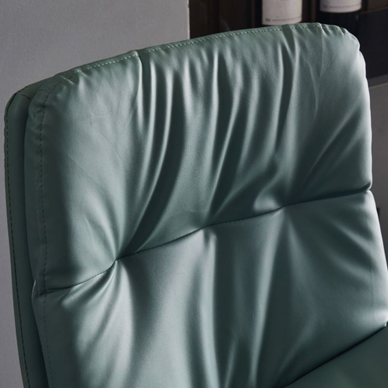 Sgabello da bar sul backrest girevole regolabile contemporaneo con poggiapiedi