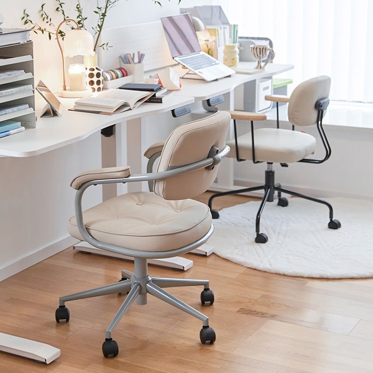 Modern Padded Arms Office Chair Tilt Mechanism Leather No Distressing Ergonomic Chair Clearhalo 'furn' 'furn_office_chair' 'Furniture' 'Office Chairs' 'Office Furniture' 'office_chair' 1200x1200_6d6a05aa-f75d-41c8-a767-a0e95330d35f