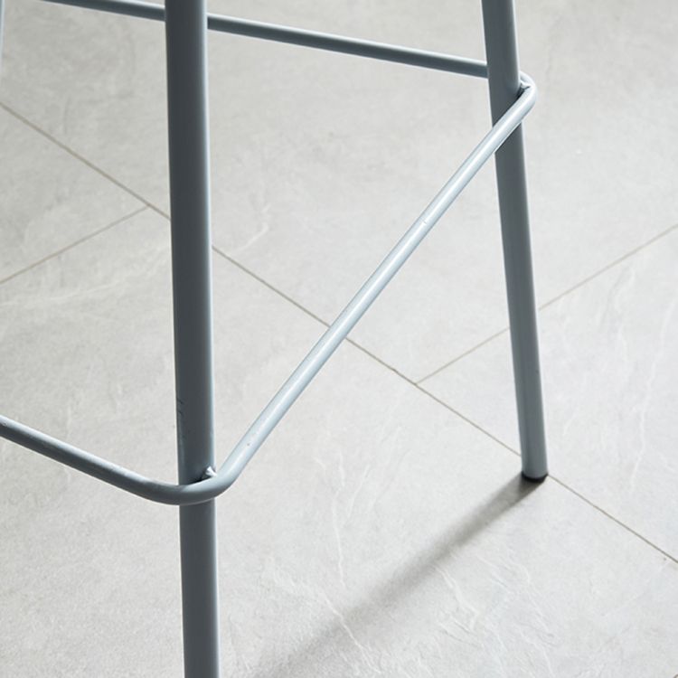 Modern Style Bar-stool Plastic Counter Bar Stool with Metal Legs for Home Clearhalo 'Bar Furniture' 'Bar Stools' 'bar_stools' 'furn' 'furn_bar_stools' 'Furniture' 'Kitchen & Dining Furniture' 1200x1200_6d6a39ff-2a09-4d21-a90b-20c9421e51fd