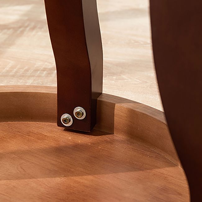 Tableau de côté traditionnel en bois rond 23,6 "Table de bout à 4 jambes de haut avec étagère