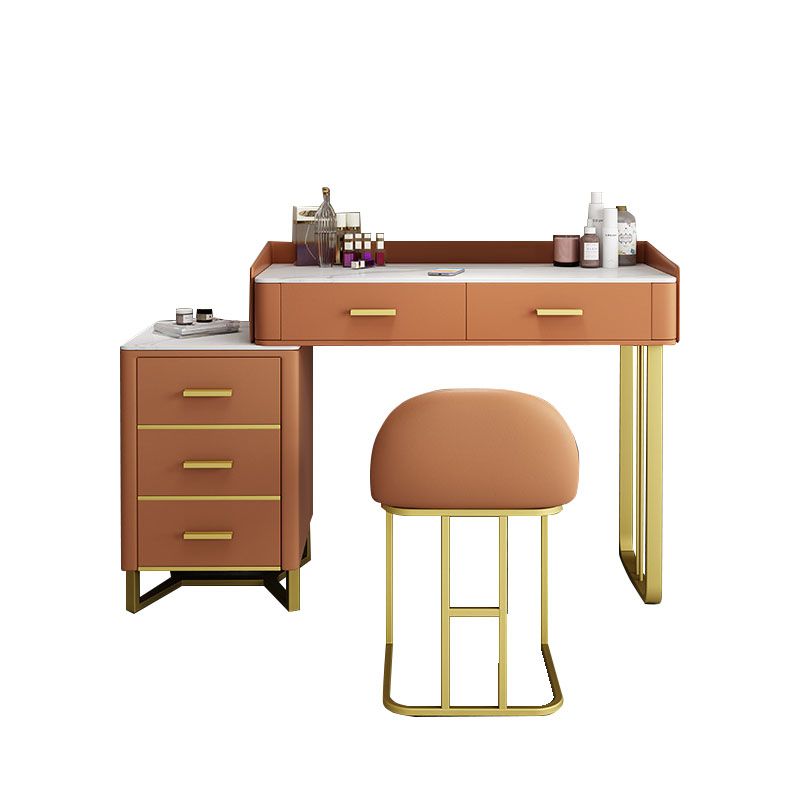 Glam Make-up Vanity With 5 Storage Drawers Dresser with Golden Base Clearhalo 'Bedroom Furniture' 'furn' 'furn_makeup_vanities' 'Furniture' 'Makeup Vanities' 'makeup_vanities' 1200x1200_6e3b42c8-a6ab-4580-a4a1-6fb9d6dcbb72