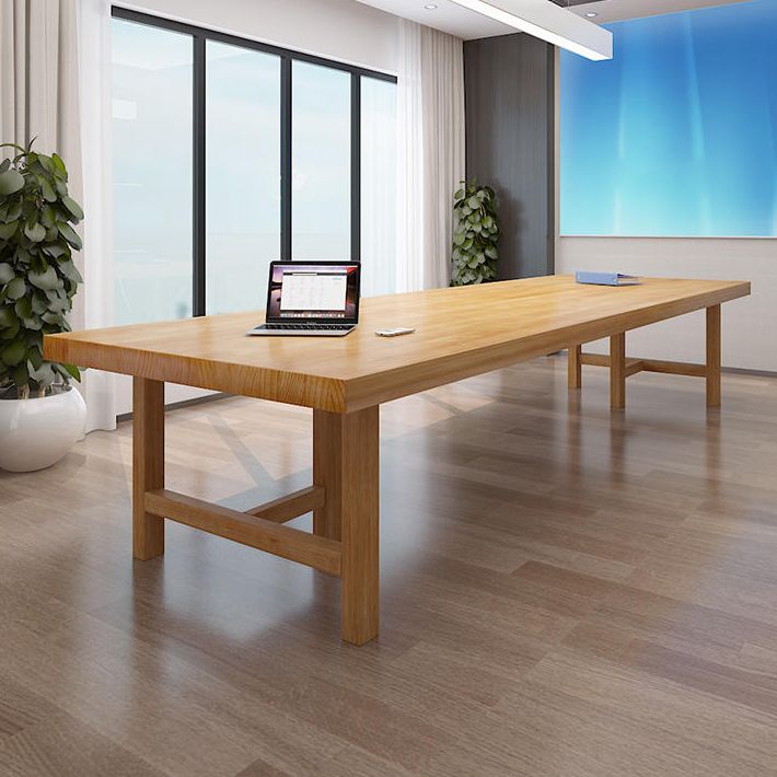 Vast hout rechthoekige vergadertafel kantoor eenvoud schrijven bureau