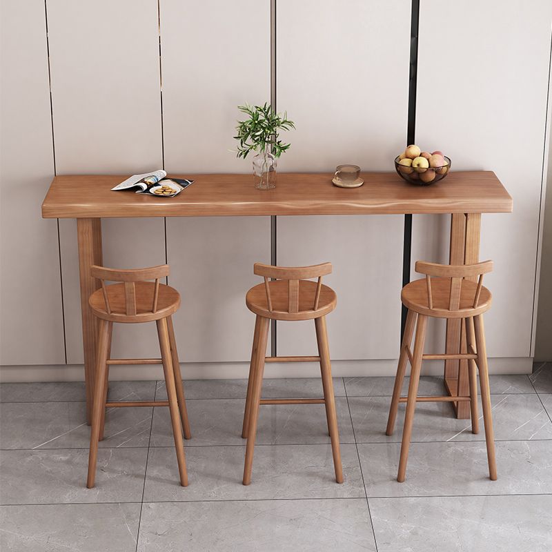 Tavolo da bar in legno massiccio moderno rettangolo marrone tavolo da cocktail altezza bar con base a slitta