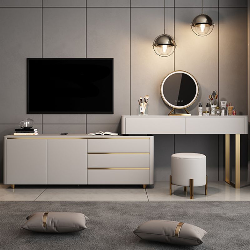 Moderne wit verlichte spiegel slaapkamer met lade vaste houten kaptafel