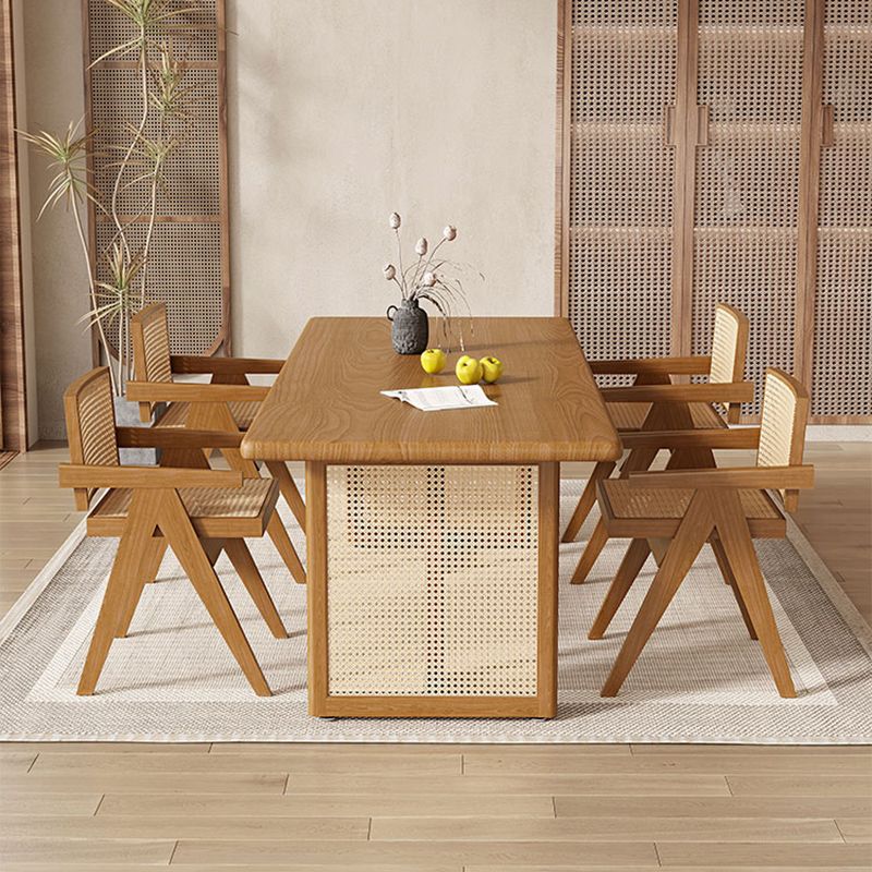 Modern Dining Set 1/5 Pcs Solid Wood Dining Table and Chairs in Brown Clearhalo 'Dining Room Sets' 'Dining Tables & Seating' 'dining_room_set' 'furn' 'furn_dining_room_set' 'Furniture' 'Kitchen & Dining Furniture' 1200x1200_6f325685-7c43-4471-9fb9-bb8784f1782c